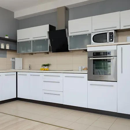 Διαμέρισμα Grey In With View And Balcony By Renters *