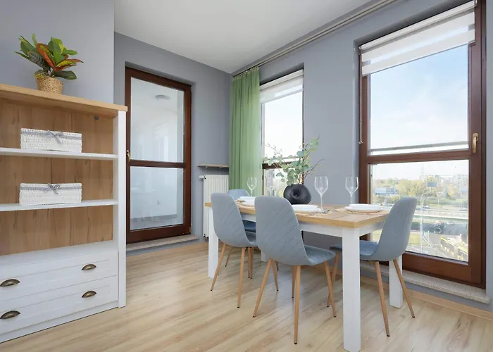 Grey In With View And Balcony By Renters Warszawa