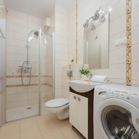 Апартаменты Grey In With View And Balcony By Renters *