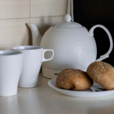 Grey In With View And Balcony By Renters Апартаменты *